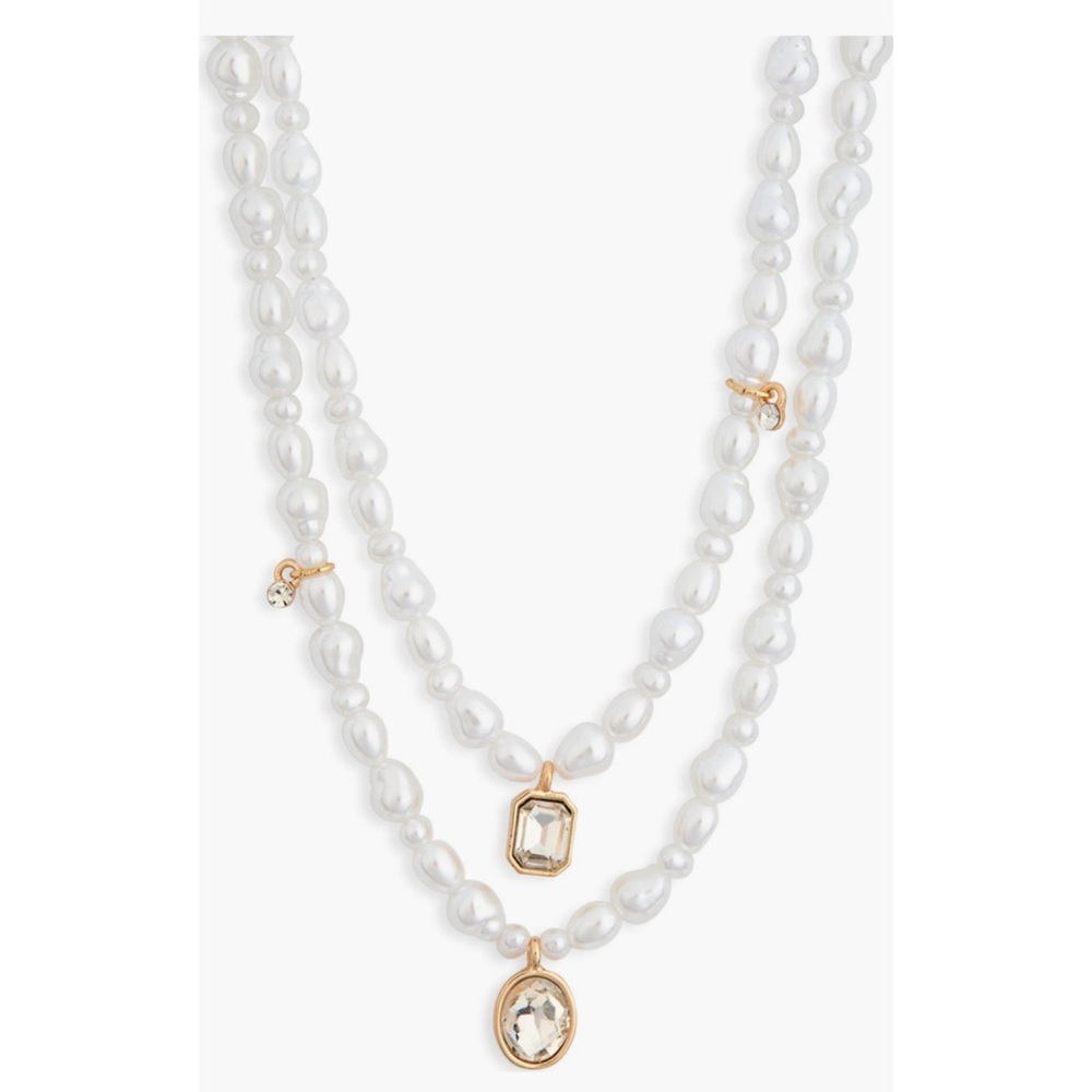 Nordstrom 🫐 Necklace Elegant Pearl and Gold Cubic Zirconia Layered Double